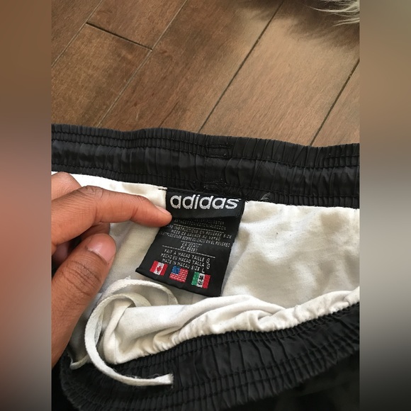 Adidas 2000s Casual Tracksuit Bottoms - Picture 5 of 6